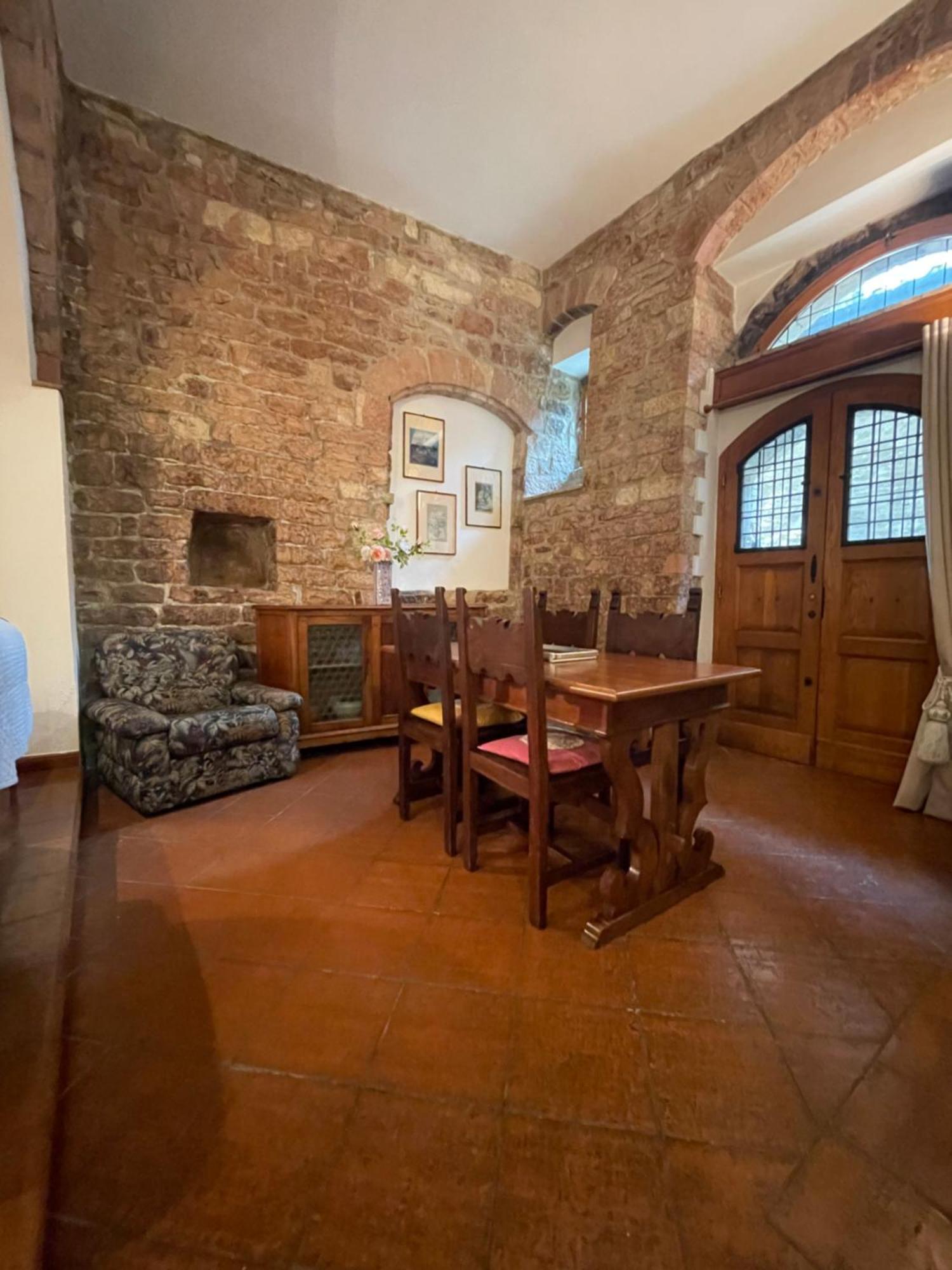 شقة Happy House - Porta San Giacomo أسيسي المظهر الخارجي الصورة